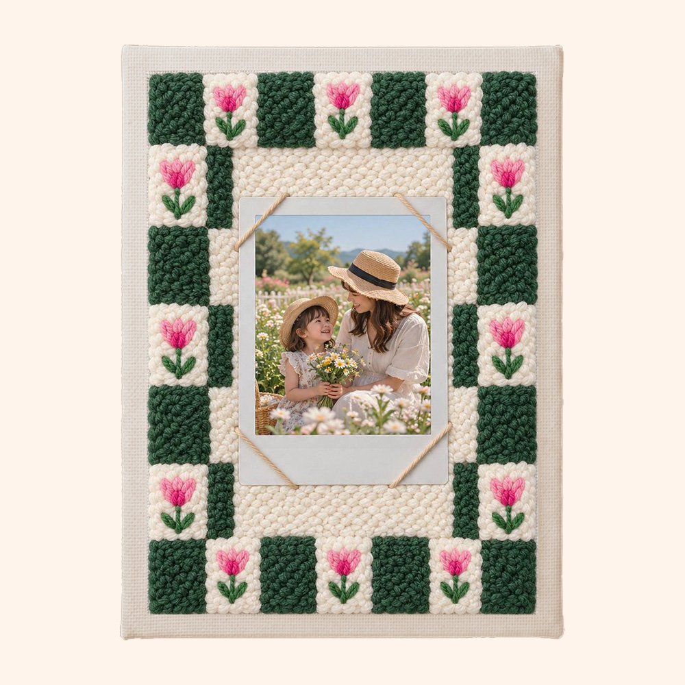 Holiday Plaid - Frame Your Memories - miicreative