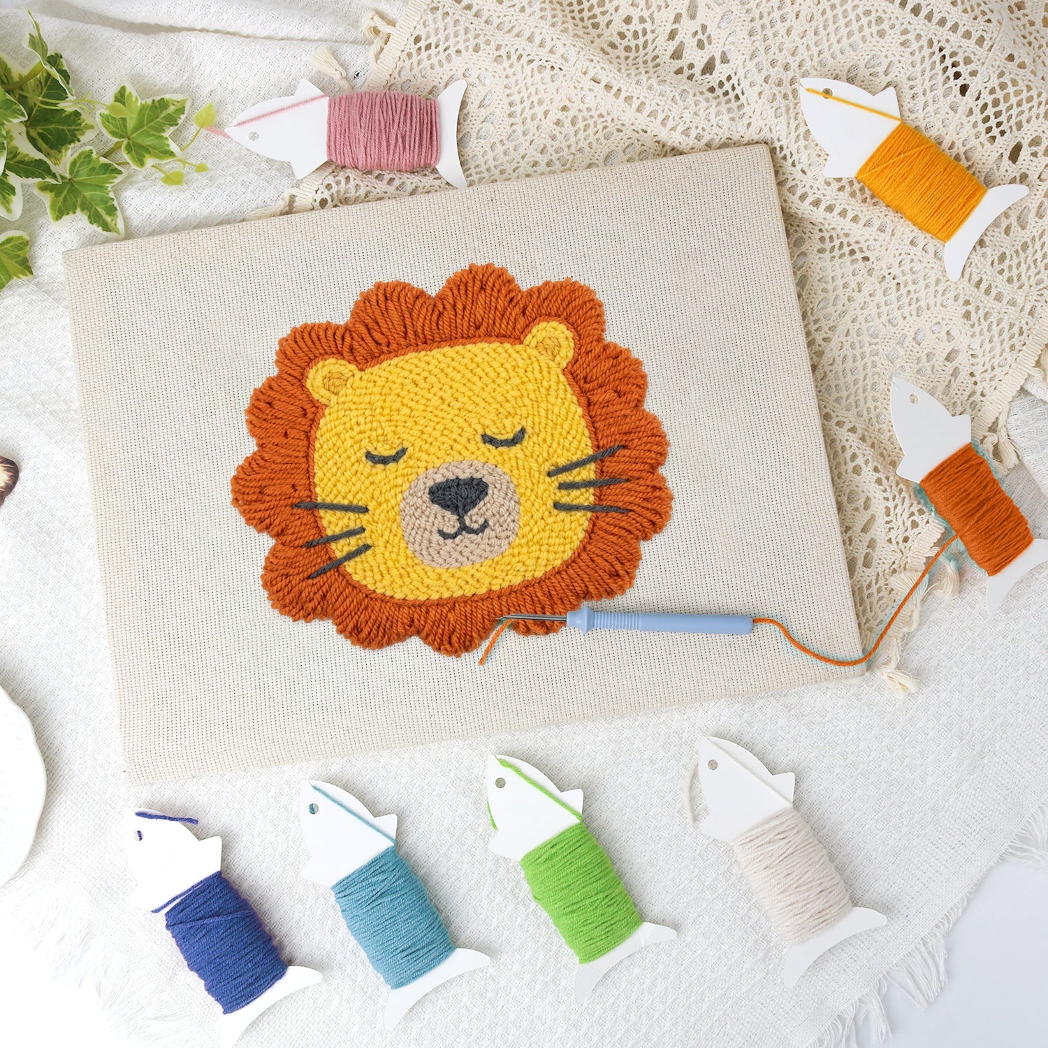 Little Lion - miicreative