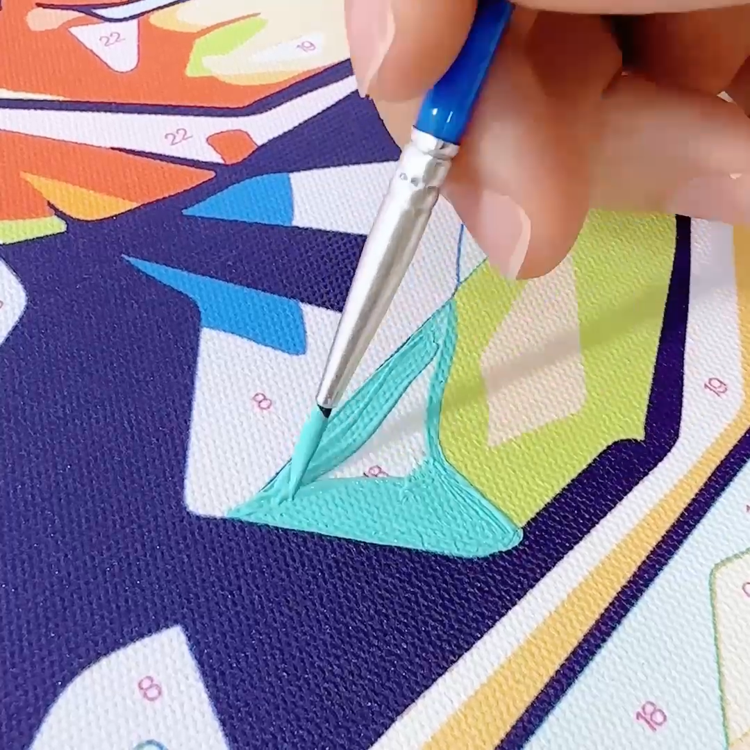 Load video: <p>From blank canvas to finished artwork, here is what to expect when you open your kit.</p>